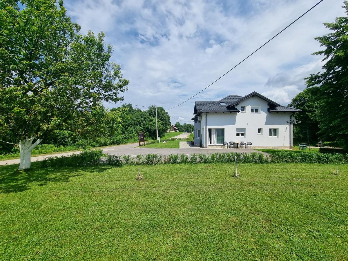 House Forest Queen Smoljanac Exterior foto